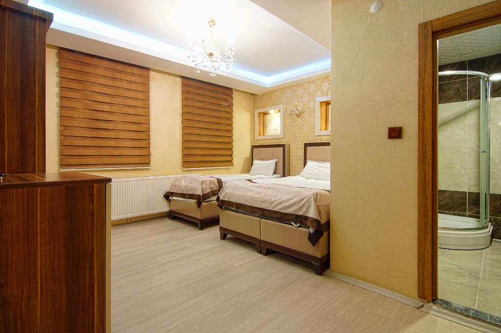 delux-2-yetiskin-1-cocuk (1).jpg